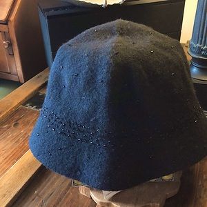 Black wool Nine West winter hat embellished with black beads